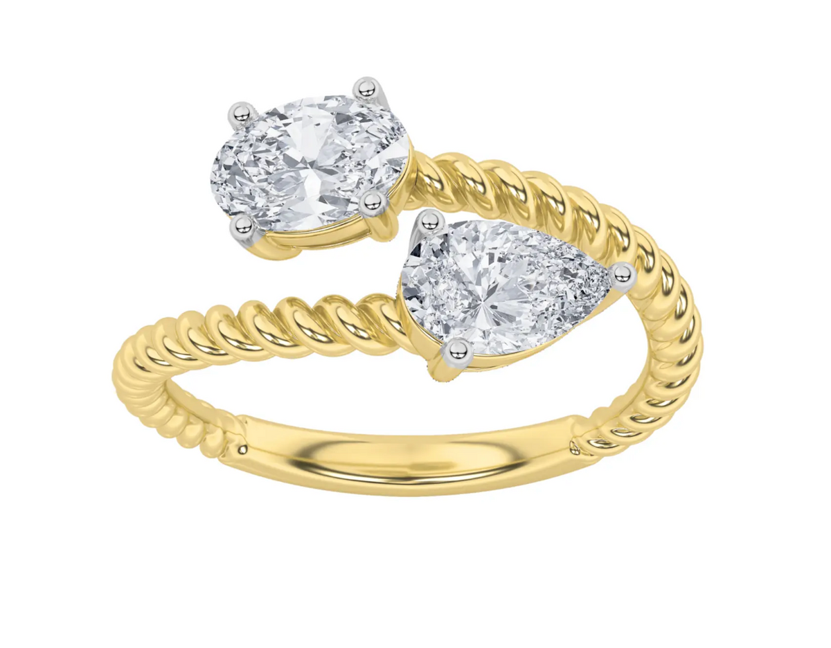 Hugging Toi Et Moi - Oval and Pear  Ring